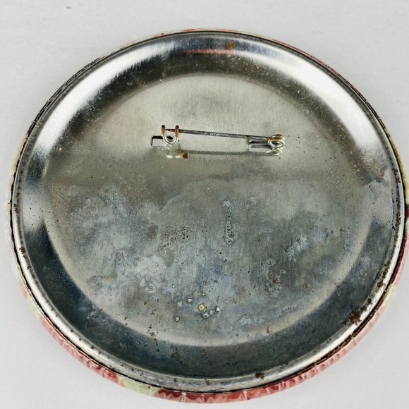 Portillo's Strawberry & Chocolate Cake Shake Pin Button Flare Restaurant Wear - Picture 2 of 2